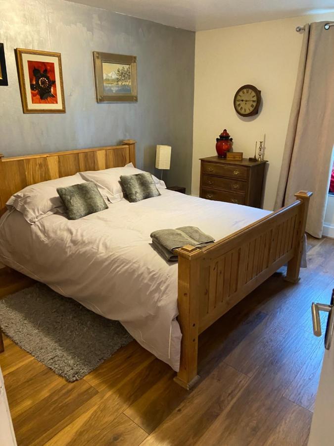 Great Rooms In An Uber Cool Flat! London Bridge Ngoại thất bức ảnh